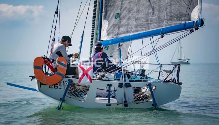 2szem_tokerulo - 2883