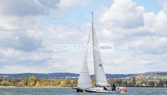 MOLegykezes2017 - 2324