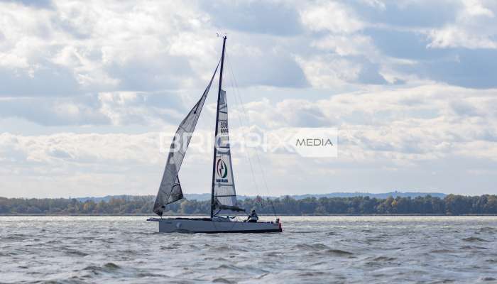 MOLegykezes2017 - 2400