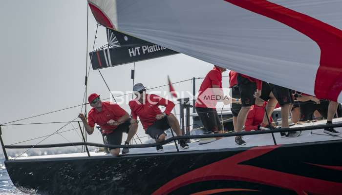 52 Super Series - 710