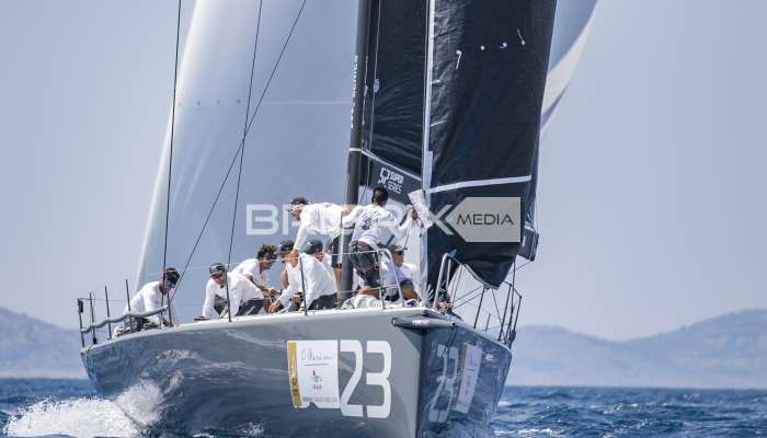 52 Super Series - 619