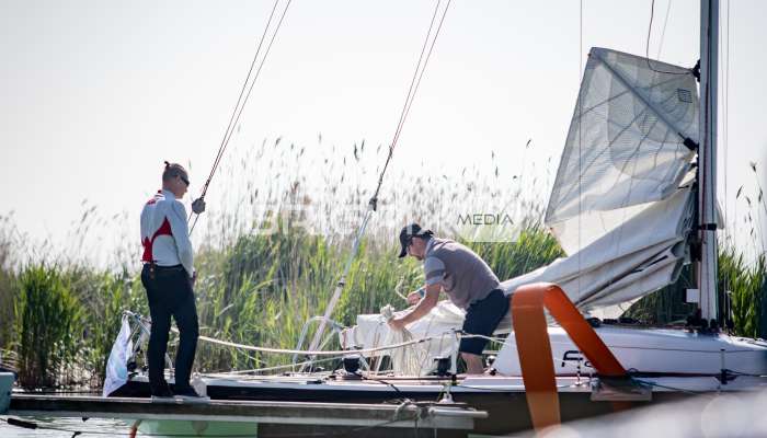 2szem_tokerulo - 2863