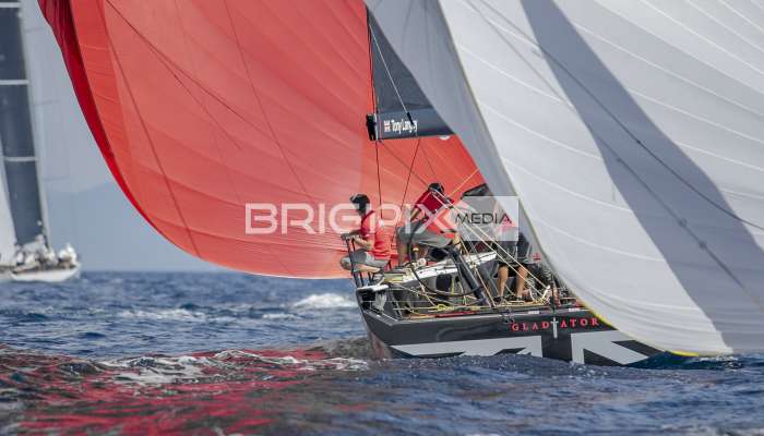 52 Super Series - 705