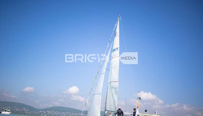 2szem_tokerulo - 2844