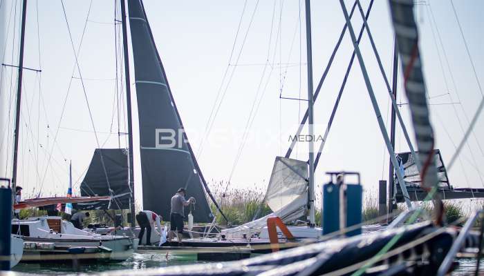 2szem_tokerulo - 2866