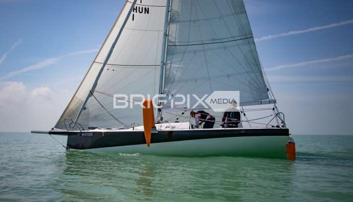 2szem_tokerulo - 2861