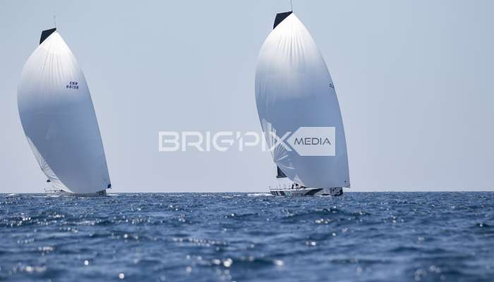 52 Super Series - 606