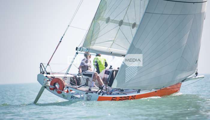 2szem_tokerulo - 2975