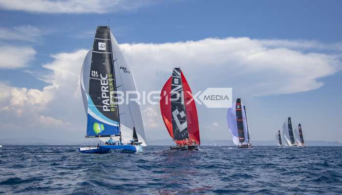 52 Super Series - 577