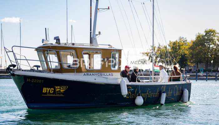 MOLegykezes2017 - 2200