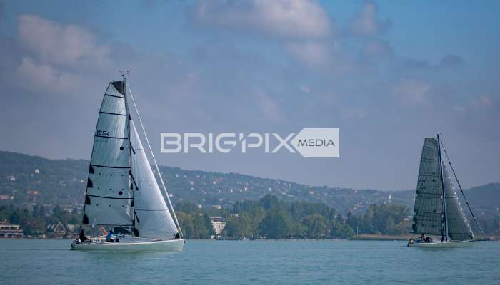 2szem_tokerulo - 2921