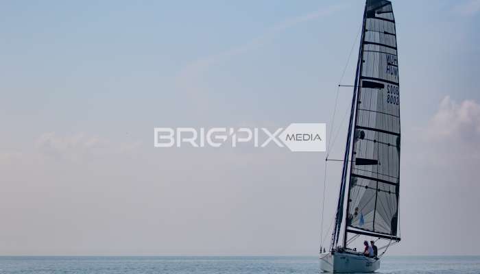 2szem_tokerulo - 2897