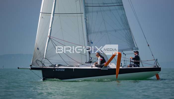 2szem_tokerulo - 2962