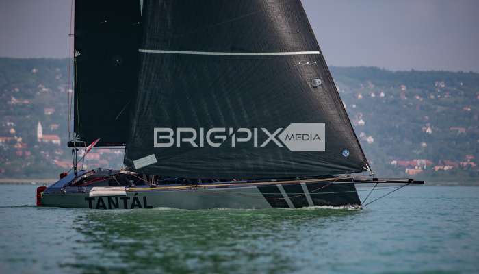 2szem_tokerulo - 2954