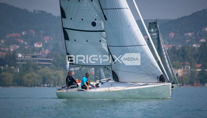 2szem_tokerulo - 2941