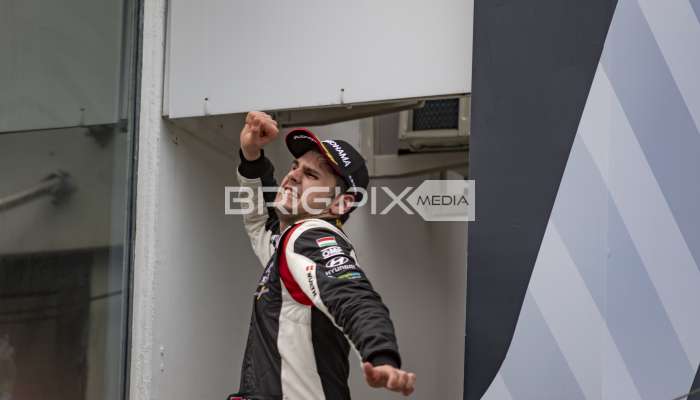 WTCR /2018 - 424