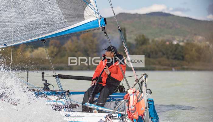 MOLegykezes2017 - 2305