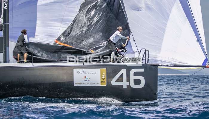 52 Super Series - 645