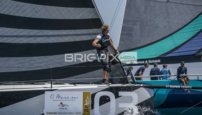 52 Super Series - 656