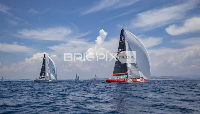 52 Super Series - 571