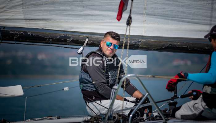 2szem_tokerulo - 2876