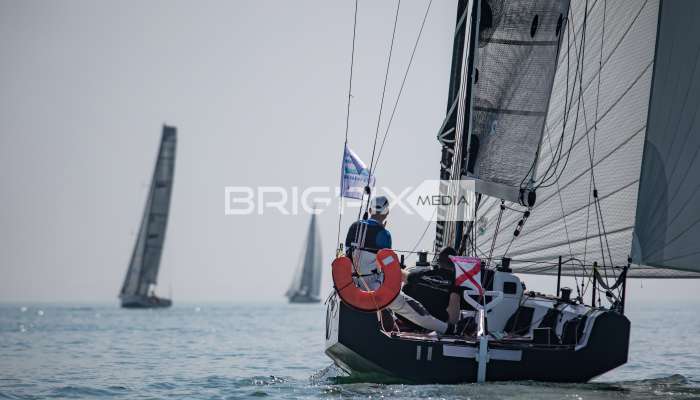 2szem_tokerulo - 2985