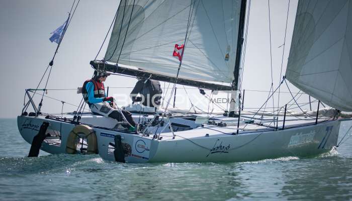 2szem_tokerulo - 2946