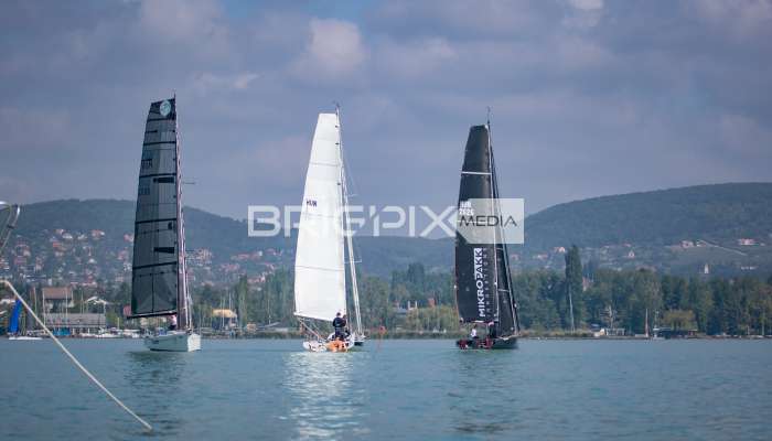 2szem_tokerulo - 2906