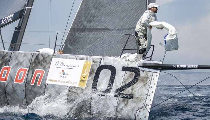 52 Super Series - 673