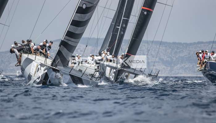 52 Super Series - 669