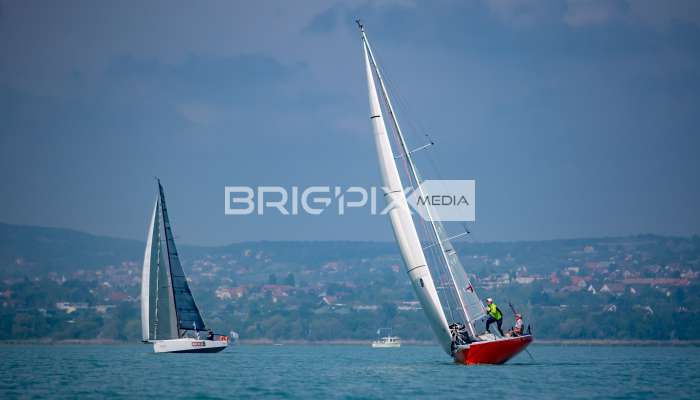 2szem_tokerulo - 2958