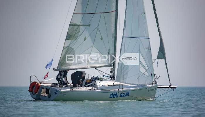 2szem_tokerulo - 2923