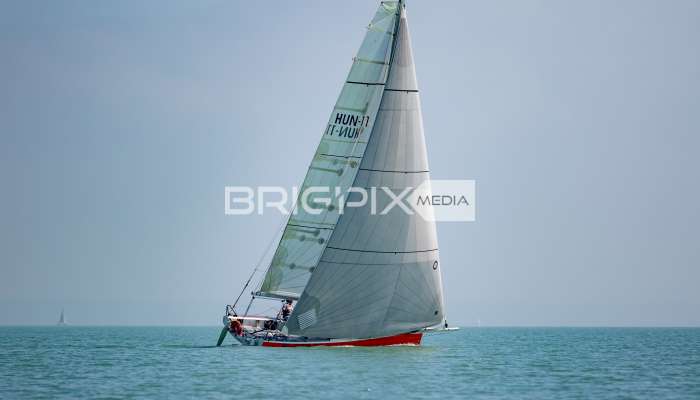 2szem_tokerulo - 2974