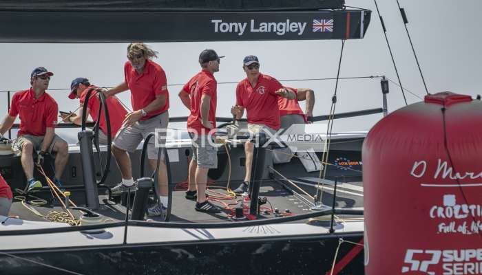 52 Super Series - 700