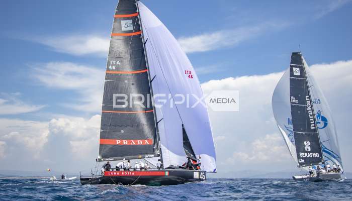 52 Super Series - 584