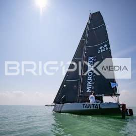 2szem_tokerulo - 2856