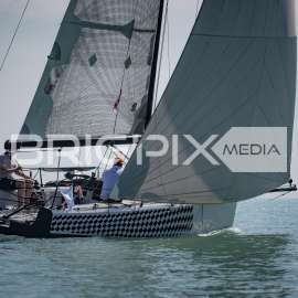 2szem_tokerulo - 2935