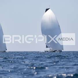 52 Super Series - 606