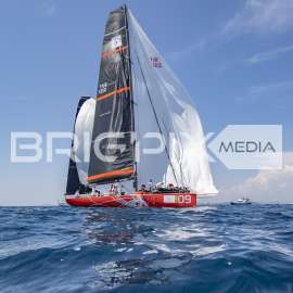 52 Super Series - 580