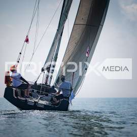 2szem_tokerulo - 2932