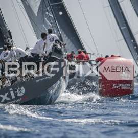 52 Super Series - 690