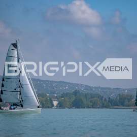 2szem_tokerulo - 2921