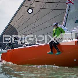 2szem_tokerulo - 2972