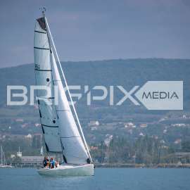 2szem_tokerulo - 2942