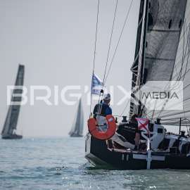 2szem_tokerulo - 2985