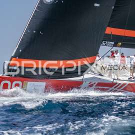 52 Super Series - 582