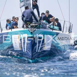 52 Super Series - 587