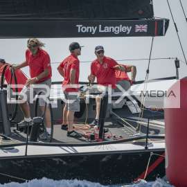 52 Super Series - 700